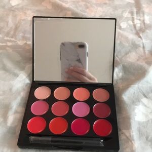 lip palette